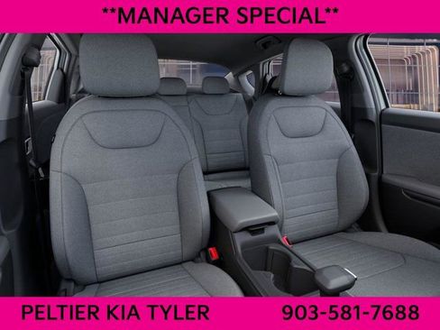 New 2025 Kia K4 EX image 16