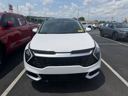 Used 2025 Kia Sportage SX FWD image 16