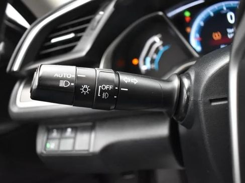 Used 2020 Honda Civic EX image 25