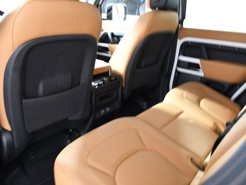 Used 2023 Land Rover Defender 110 S AWD/4WD image 27