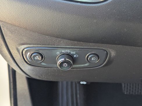 Certified 2021 Chevrolet Equinox LT image 15