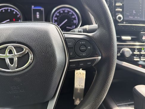 Used 2021 Toyota Camry LE FWD image 22