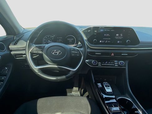 Used 2021 Hyundai Sonata SEL w/ Convenience Package FWD image 18
