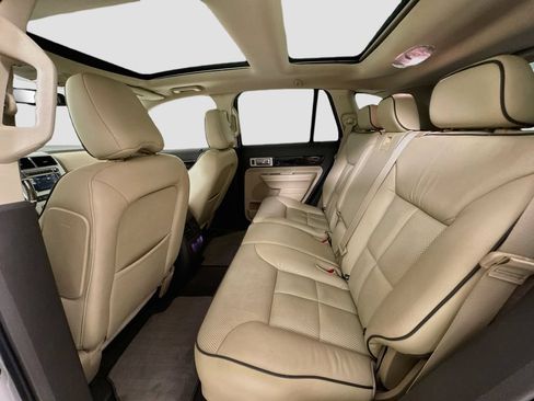 Used 2009 Lincoln MKX AWD image 25