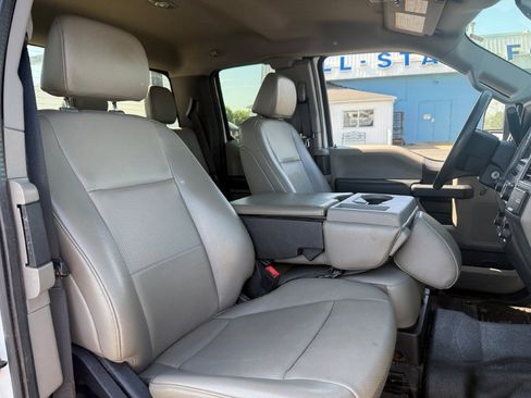 Used 2022 Ford F250 XL w/ Power Equipment Group AWD/4WD image 24