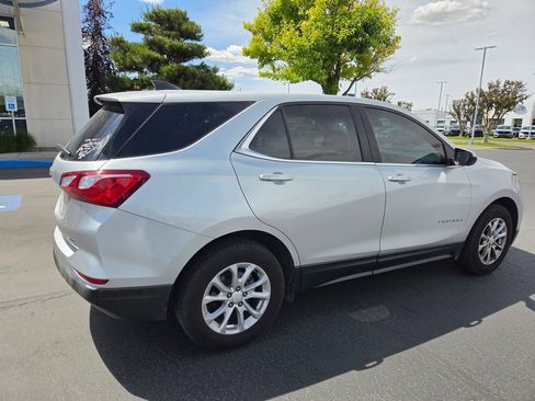 Used 2020 Chevrolet Equinox LT AWD/4WD image 3