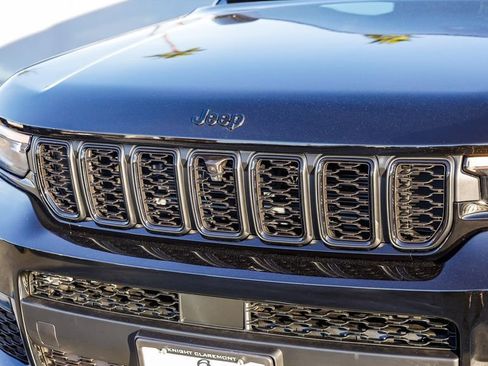New 2025 Jeep Grand Cherokee L Limited w/ Luxury Tech Group II image 6