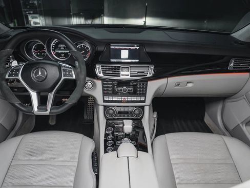 Used 2013 Mercedes-Benz CLS 63 AMG image 48