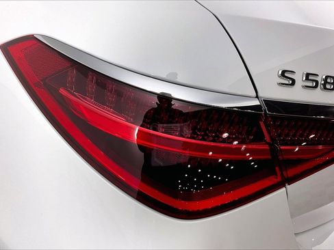 Used 2026 Mercedes-Benz S 580 4MATIC Sedan image 24
