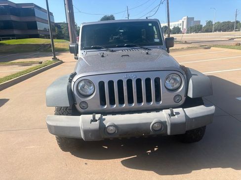 Used 2016 Jeep Wrangler Unlimited Sport w/ Quick Order Package 24S AWD/4WD image 11