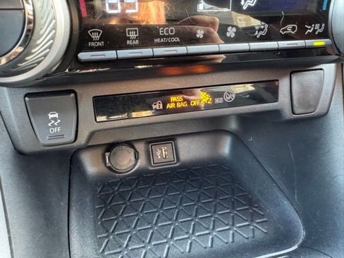 Certified 2025 Toyota RAV4 XLE AWD/4WD image 13