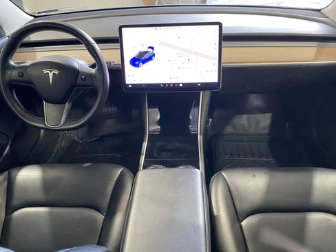 Used 2018 Tesla Model 3 Long Range image 5