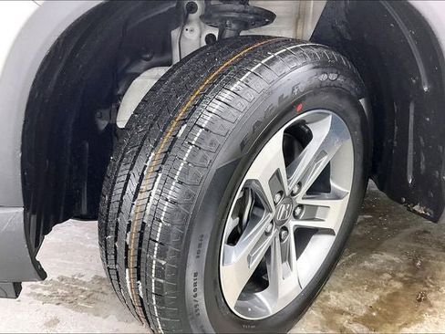 Certified 2024 Honda Pilot EX-L image 33