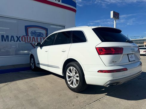 Used 2018 Audi Q7 3.0T Premium Plus w/ Premium Plus Package image 32
