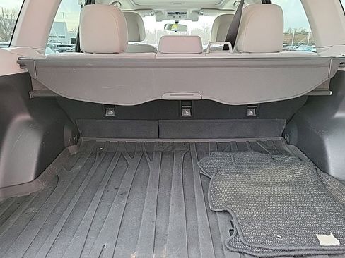 Used 2018 Subaru Forester 2.5i Premium image 16