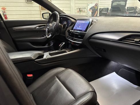 Used 2020 Cadillac CT5 Premium Luxury AWD/4WD image 24