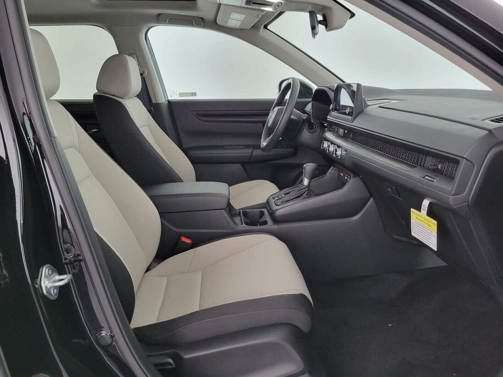 Used 2025 Honda CR-V EX image 10
