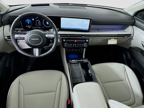 Used 2025 Hyundai Tucson Limited image 24