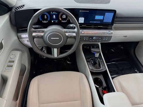 Used 2024 Hyundai Kona SEL FWD image 17