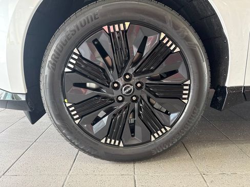 New 2026 Nissan Murano Platinum w/ Technology Package AWD/4WD image 4