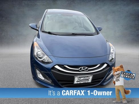 Used 2014 Hyundai Elantra GT w/ Option Group 02 FWD image 3