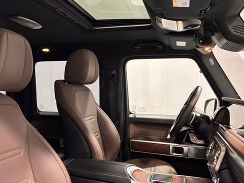 Certified 2025 Mercedes-Benz G 550 image 18