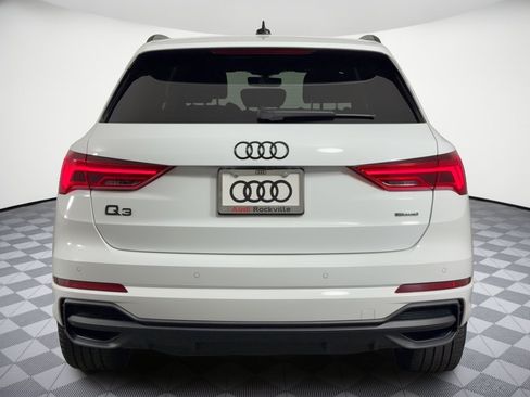 Used 2025 Audi Q3 2.0T Premium w/ Convenience Package AWD/4WD image 11