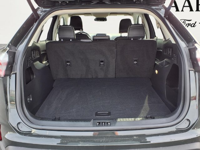 Used 2024 Ford Edge SEL w/ Convenience Package AWD/4WD image 10