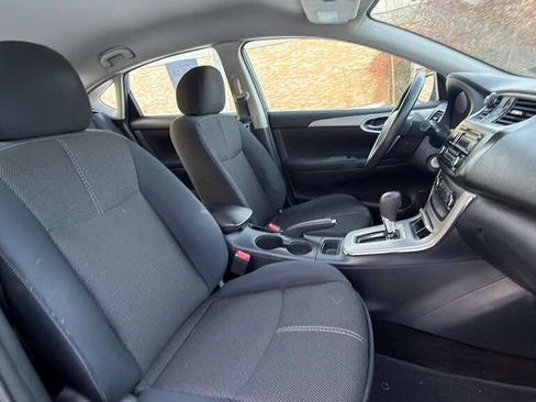 Used 2015 Nissan Sentra S image 25
