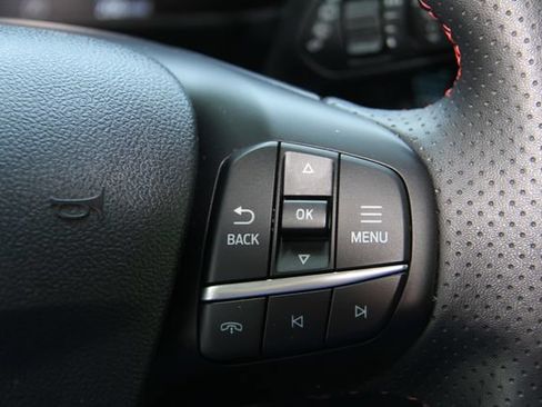 Used 2025 Ford Escape ST-Line AWD/4WD image 23