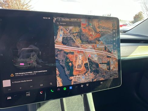 Used 2022 Tesla Model 3 image 30