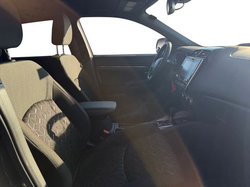 Used 2024 Mitsubishi Outlander Sport AWD image 17