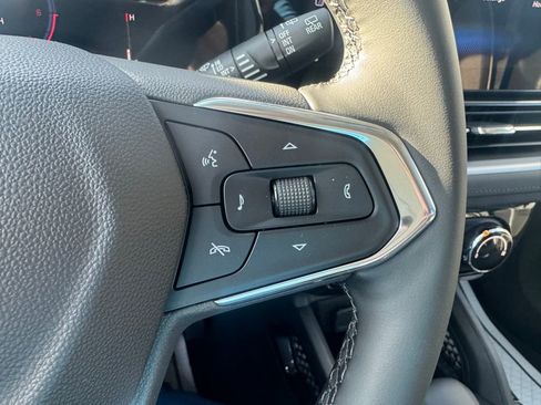 New 2026 Chevrolet TrailBlazer LT w/ LT Cold Weather Package FWD image 17