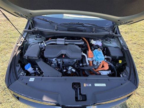 New 2025 Kia Sportage X-Line Prestige image 18