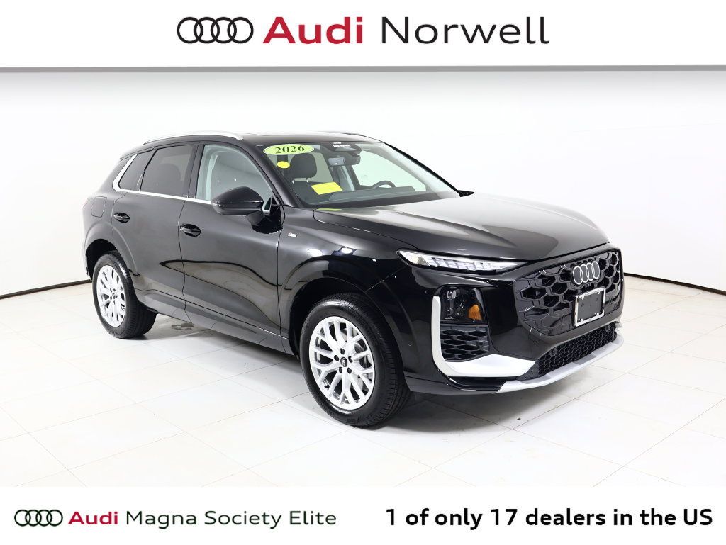 Used 2026 Audi Q3 quattro 2.0T AWD/4WD image 1