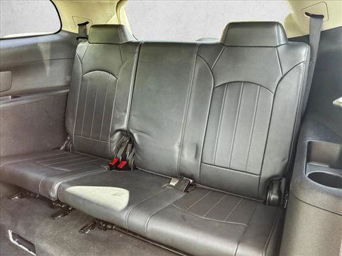 Used 2017 Buick Enclave Leather image 26