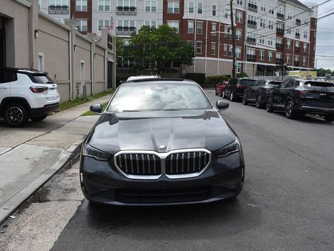 Used 2026 BMW 530i RWD image 3