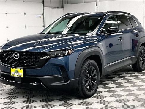 Used 2025 MAZDA CX-50 AWD 2.5 Hybrid w/ Premium Pkg image 12