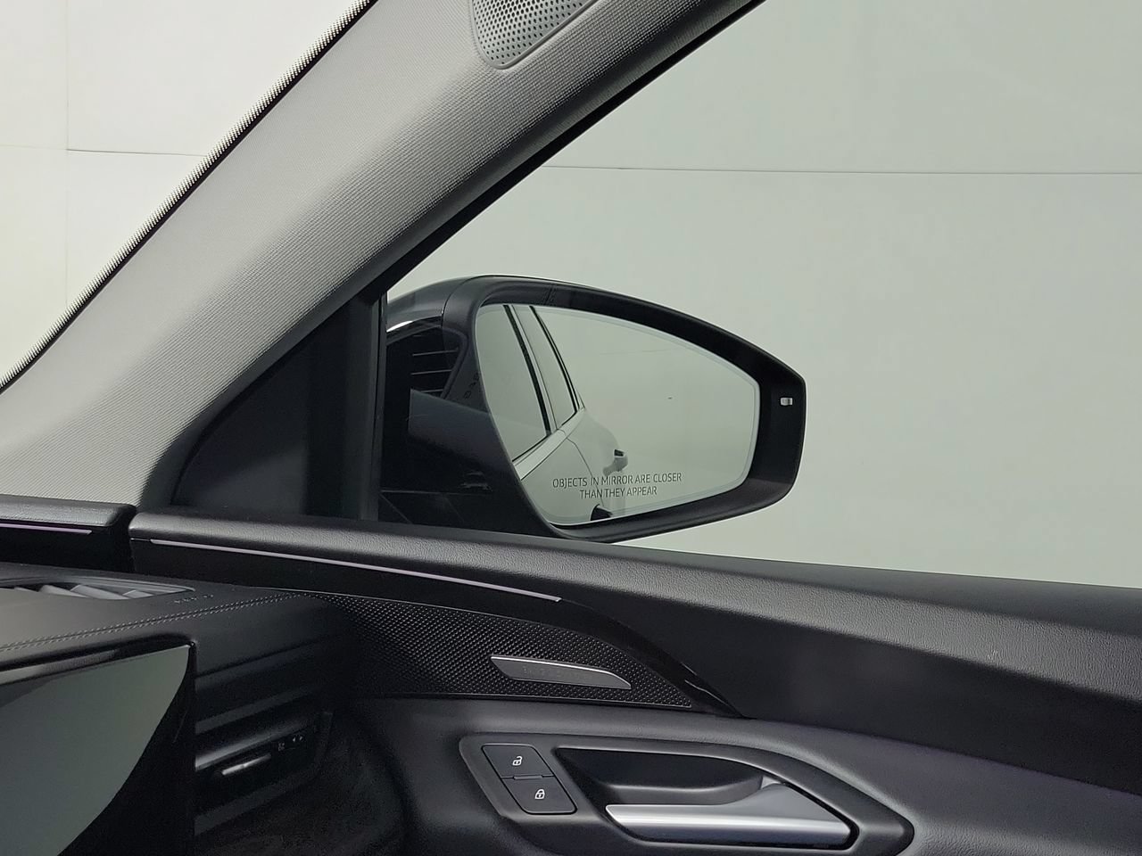 Used 2025 Audi Q5 Premium Plus w/ Premium Plus AWD/4WD image 19