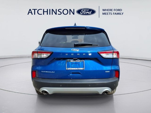 Used 2022 Ford Escape Titanium FWD image 6
