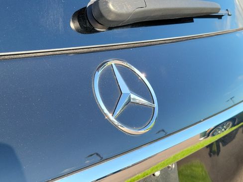 Used 2022 Mercedes-Benz GLS 450 4MATIC image 32