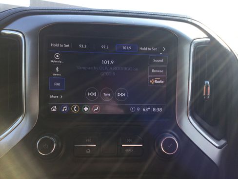 Used 2021 Chevrolet Silverado 1500 RST w/ All Star Edition Plus AWD/4WD image 14