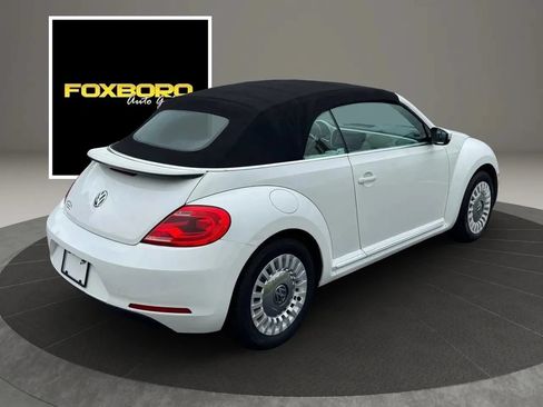 Used 2013 Volkswagen Beetle 2.5 FWD image 5