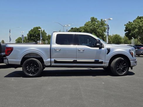 Certified 2024 Ford F150 Platinum w/ FX4 Off-Road Package AWD/4WD image 3