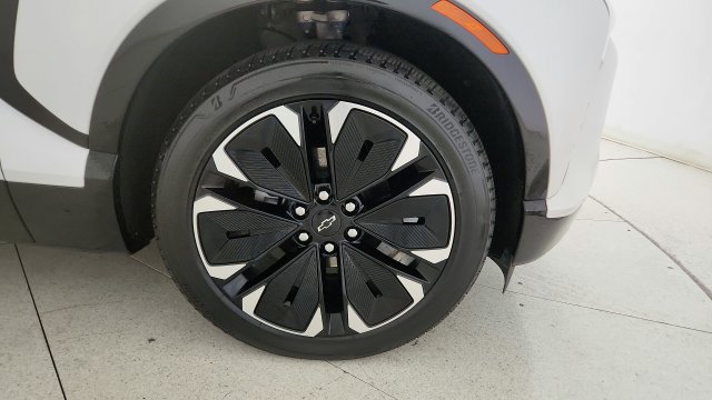 Used 2024 Chevrolet Blazer EV RS RWD image 81