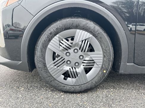 New 2026 Kia K4 LX image 12