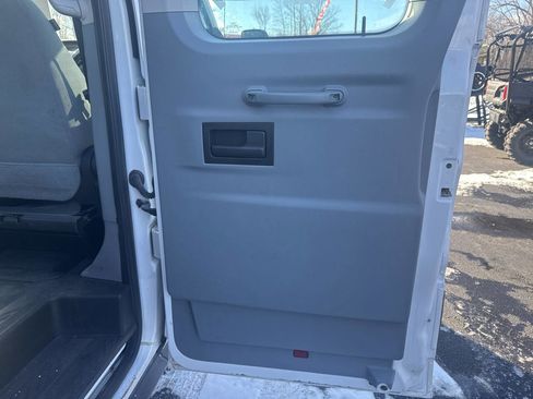 Used 2015 Ford Transit 350 XLT image 26