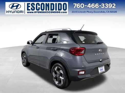 New 2026 Hyundai Venue SEL image 3