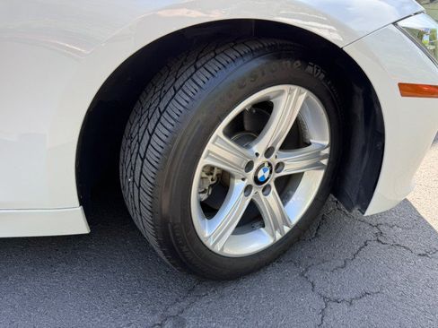 Used 2015 BMW 320i Sedan RWD image 43