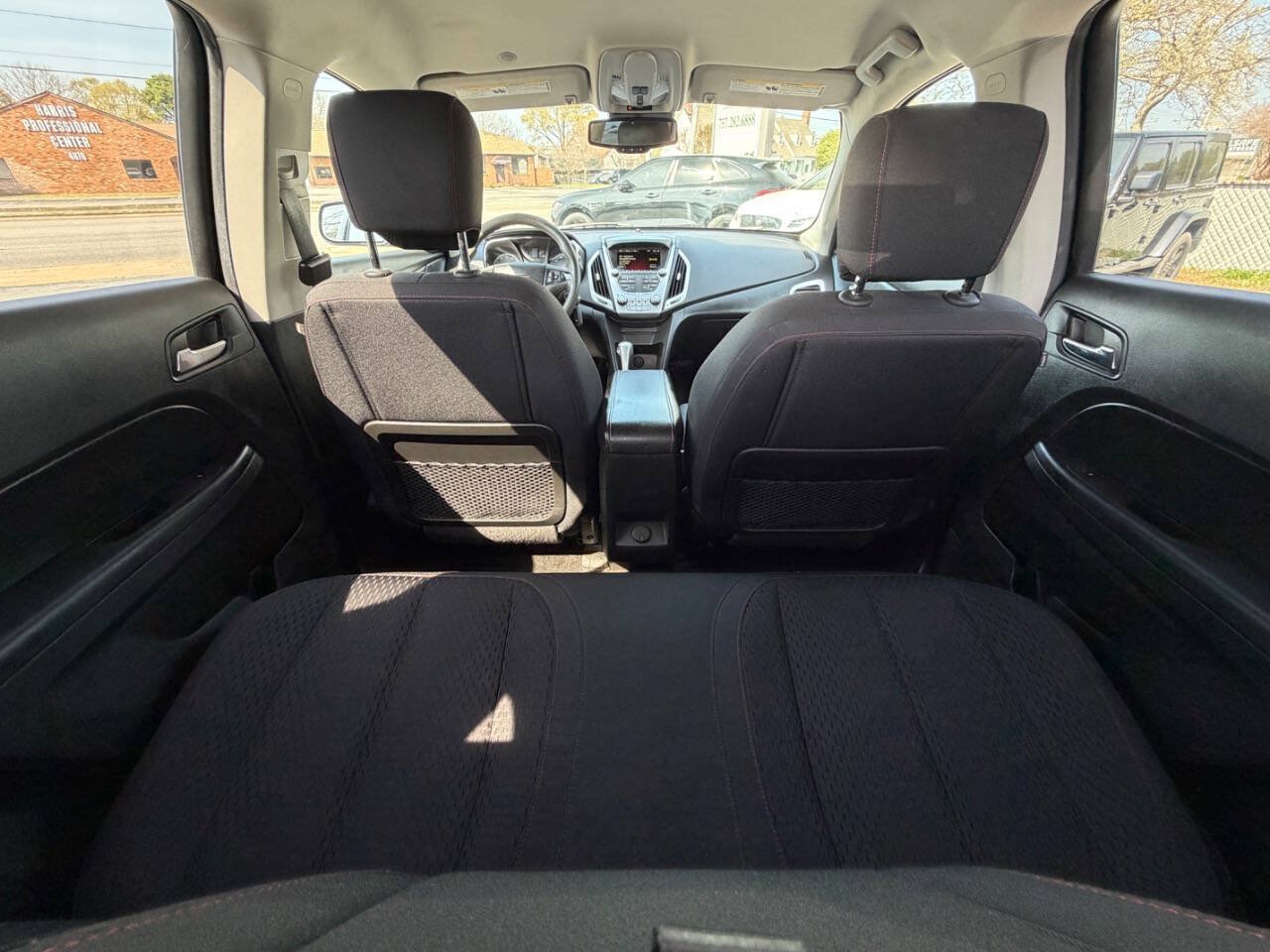 Used 2015 GMC Terrain SLE FWD image 21